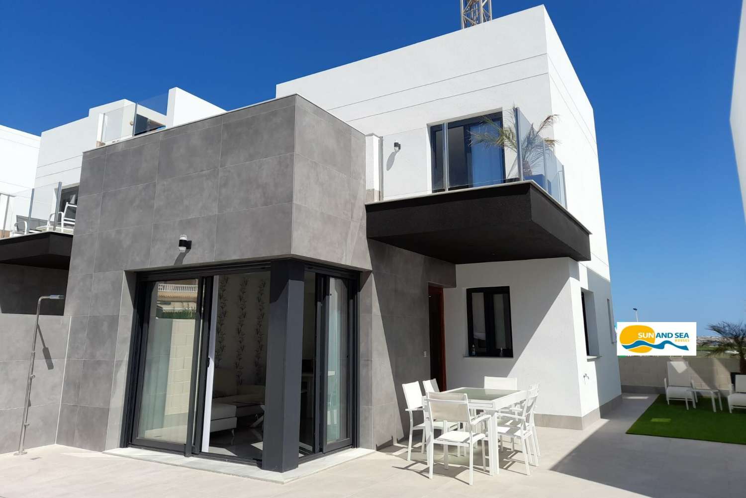 Villa en venta en Los Balcones - Los Altos del Edén (Torrevieja)