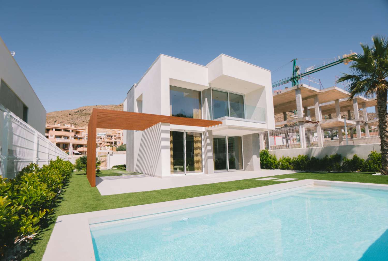 Villa for sale in Benidorm