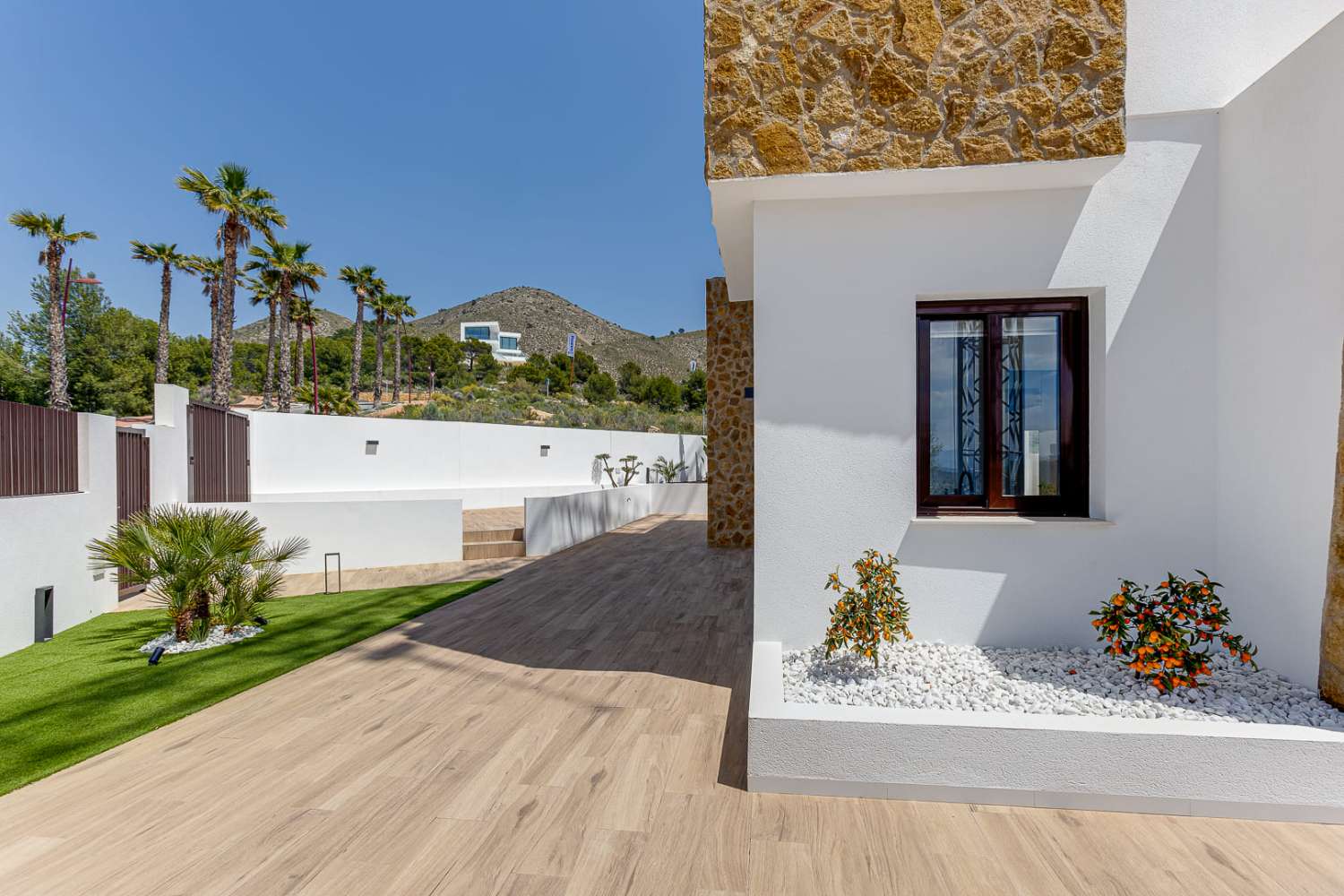 Villa for sale in Benidorm