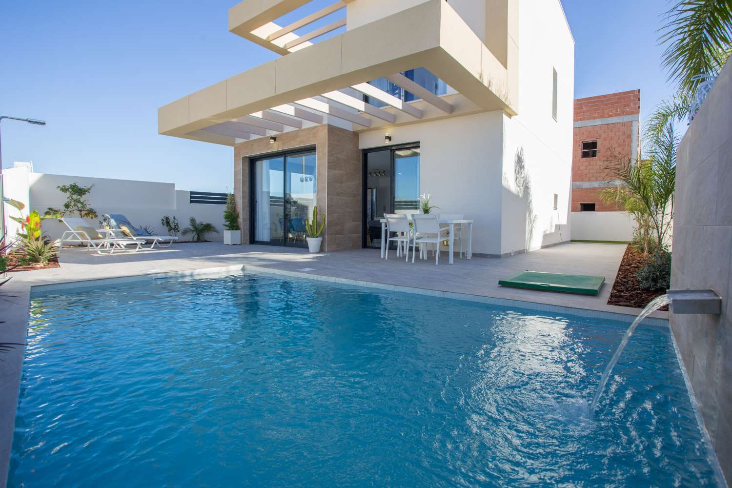 Villa te koop in Torrevieja