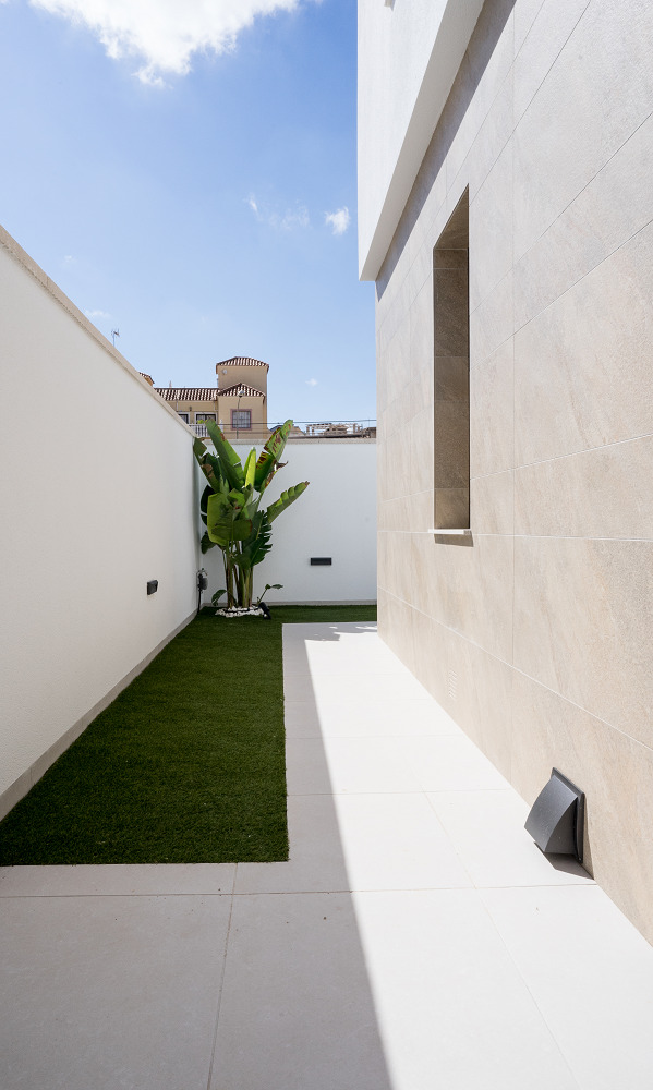 Villa for sale in Torrevieja